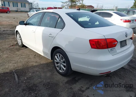 2013 Volkswagen Jetta Se z USA, uszkodzony, nr VIN 3VWDP7AJ8DM361876